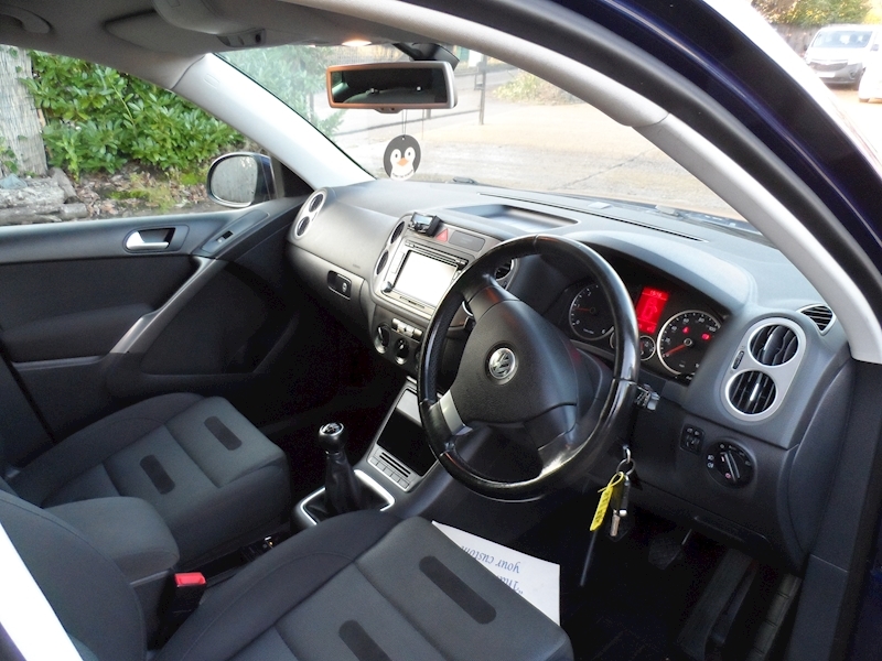 Volkswagen Tiguan Sport Tdi Estate 2.0 Manual Diesel