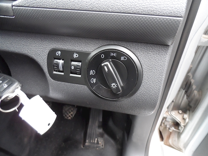 Volkswagen 1.6 TDI C20 Highline Panel Van 4dr Diesel Manual (149 g/km, 101 bhp)