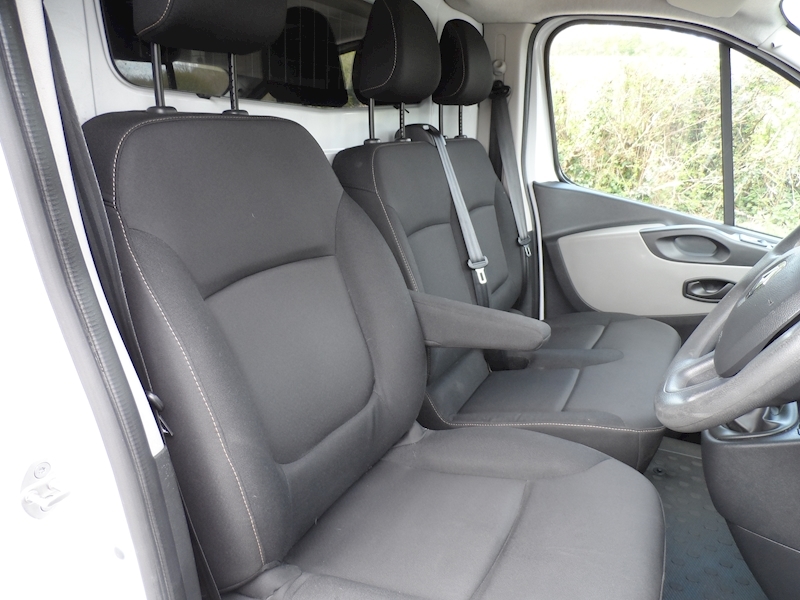 Renault 1.6 dCi 29 Business Panel Van 5dr Diesel Manual SWB Standard Roof EU5 (115 ps)