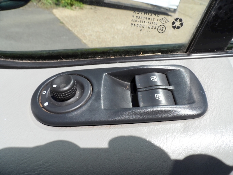 Vauxhall 2.0 CDTI Sportive Panel Van 4dr Diesel Manual (EU4, SWB) (215 g/km, 113 bhp)