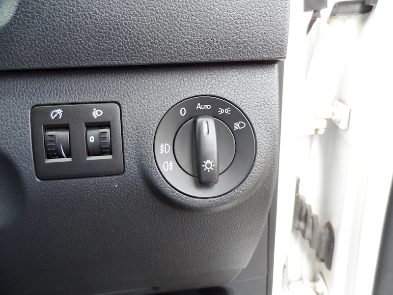 Volkswagen 2.0 TDI C20 BlueMotion Tech Highline Panel Van 5dr Diesel Manual EU6 (s/s) (150 ps)