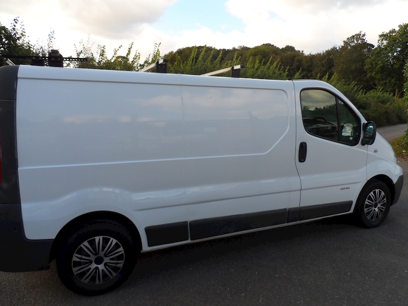 Renault 2.0 dCi LL29 Low Roof Van 3dr Diesel Manual LWB (EU5) (198 g/km, 115 bhp)
